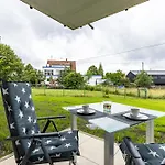 Haus Kellenburg 아파트 *