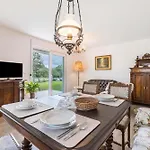 Haus Kellenburg Apartmán Albstadt