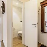 Haus Kellenburg 아파트 *