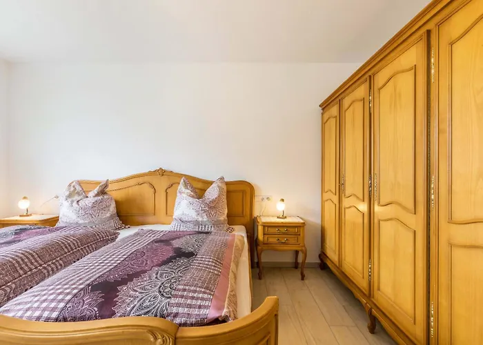 Haus Kellenburg Appartamento Albstadt